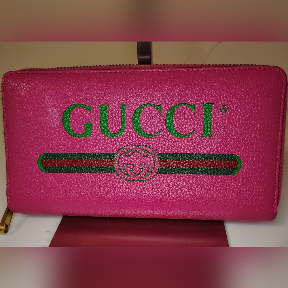 Gucci Pink Leather Zip-Around Wallet - Picture 2 of 13